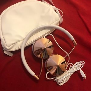 FRENDS LAYLA ROSE GOLD HEADPHONES